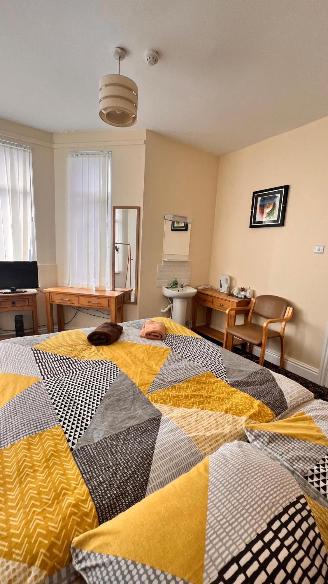 Castle Lodge Guest House 86-88 Sheil Rd L6 3Af Λίβερπουλ Εξωτερικό φωτογραφία